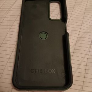 OtterBox Green Phone Case  2 Pcs